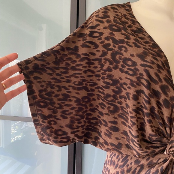 GUESS Cammi cheetah front knot dress - Picture 5 of 10